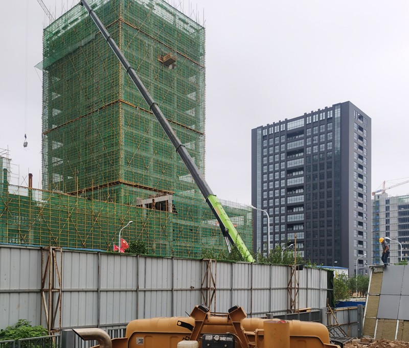 咸宁市吊车出租 (2)